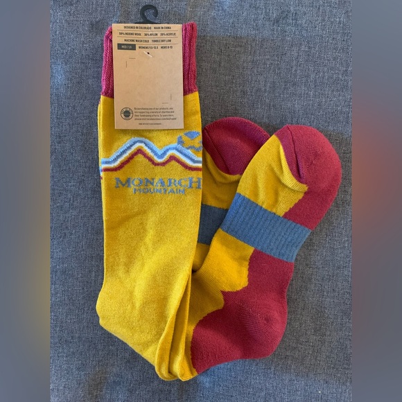NEW LOCALE MONARCH ARCH MERINO SOCKS UNISEX - Picture 1 of 3